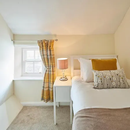 Host & - Honey Holiday home *